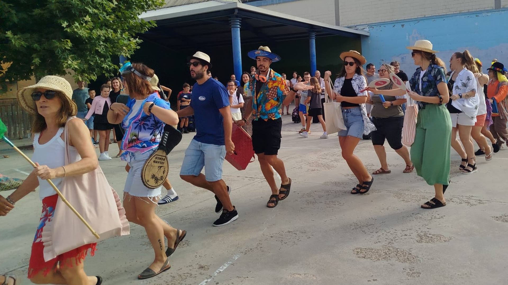 LH lehenengo eguna
